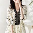 Puff-sleeve Lace Trim Printed Blouse