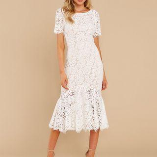 Short-sleeve Open Back Lace Midi Sheath Dress