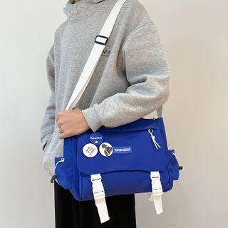 Set: Applique Messenger Bag + Badge