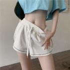 Contrast Stitching Shorts / Short-sleeve Cropped T-shirt
