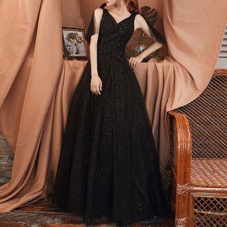 Mesh Panel V-neck Sleeveless Sequined A-line Evening Gown
