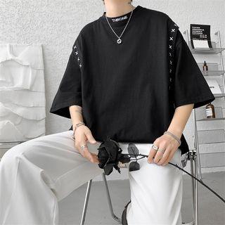Elbow-sleeve Lettering Cross T-shirt