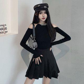 Chain-neck Cold-shoulder Slim-fit Top Black - One Size