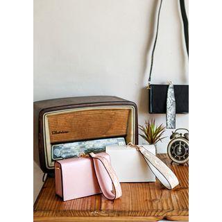 Snakeskin-wristlet Square Hand Bag
