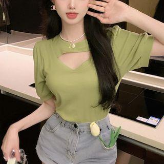Short Sleeve Cut-out Plain Top