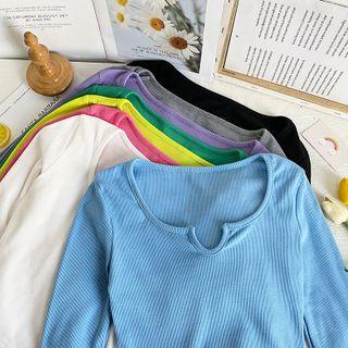 V-neck Slim-fit Crop T-shirt In 8 Colors