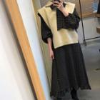 Long-sleeve Moon Print Midi Dress / V-neck Knit Vest