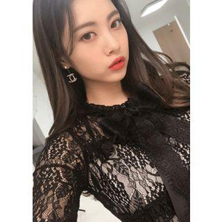 Lace Ribbon Brooch