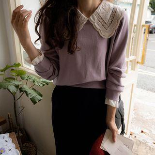Scallop-edge Laced-collar Sweatshirt