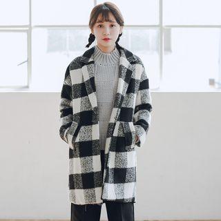 Loose-fit Check Button Coat