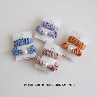 Set: Shirred Hair Clip + Faux Pearl Scrunchie