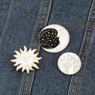 Sun / Moon / Sunrise Brooch Pin