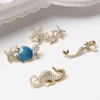 Rhinestone Sneaker Clip (various Designs)