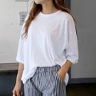 Boxy-fit Round-neck T-shirt