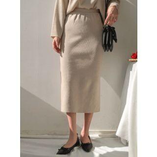 Band-waist H-line Long Knit Skirt