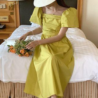 Short-sleeve Square Neck Midi A-line Dress Yellow - One Size