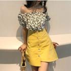 Short-sleeve Off Shoulder Leaf Print Top / Mini Skirt