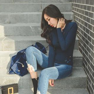 Notched-neck Distressed Slim-fit Top