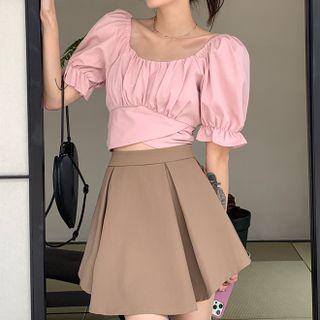 Puff-sleeve Square Neck Tie-back Blouse / Pleated Mini A-line Skirt