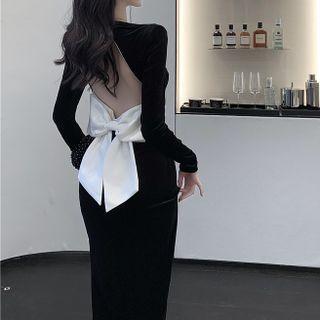 Square-neck Cutout-back Midi Bodycon Dress