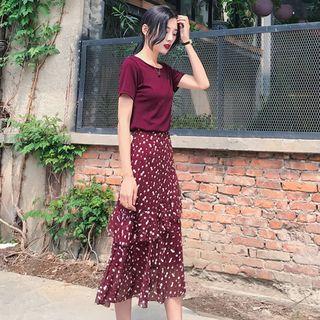 Set: Short-sleeve T-shirt + Printed Ruffled Skirt