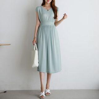 Cap-sleeve Ribbed Midi Dress