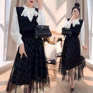 Set: Paneled Blouse + Patterned Midi A-line Mesh Skirt