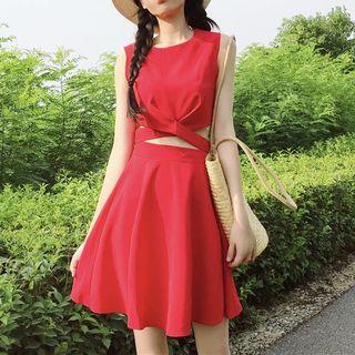 Set: Sleeveless Crop Top + A-line Skirt