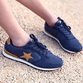 Star-appliqu  Sneakers