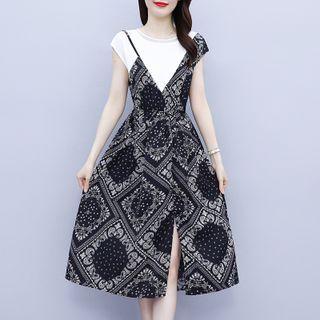 Mock Two-piece Cap-sleeve Paisley Print Dress
