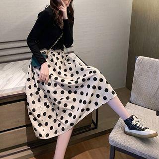 V-neck Cardigan / Dotted A-line Skirt / Set