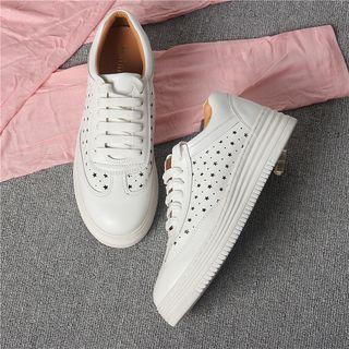Platform Star Perforated Lace-up Sneakers