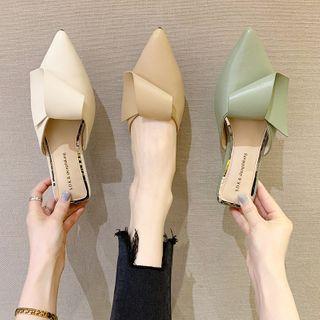 Plain Pointy-toe Flat Mules