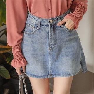 Dip-back A-line Mini Denim Skirt