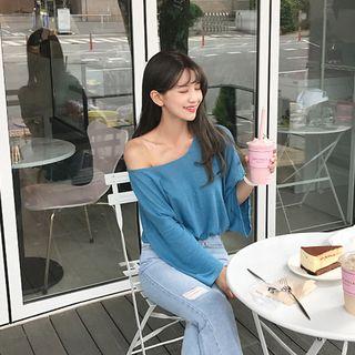 Linen-blend Off-shoulder T-shirt