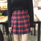 Check Slim-fit Pleated Skirt