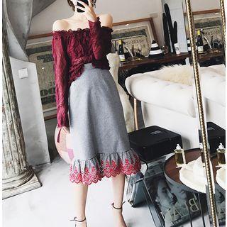 Set: Ruffle Trim Cold-shoulder Top + Ruffle Trim Skirt