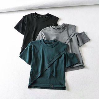 Cold-shoulder Short-sleeve Cropped T-shirt