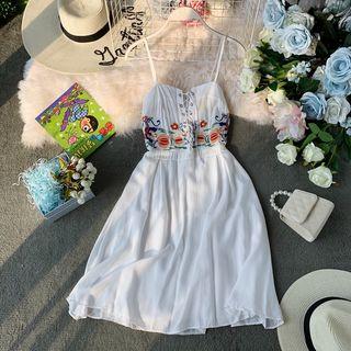 Floral Embroidered Lace-up Sleeveless Dress
