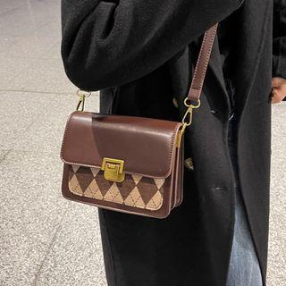 Argyle Print Panel Flap Crossbody Bag