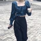 Square-neck Ruffle Trim Cropped Blouse / High-waist Cargo Pants