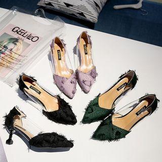 Pointy-toe Kitten-heels