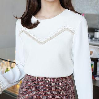 Contrast Fringe-trim Keyhole-back Top