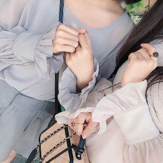 Dolman-sleeve Chiffon Top With Camisole