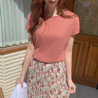 Cap-sleeve Pleated Knit Top