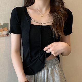 Short-sleeve Square-neck Chained Top