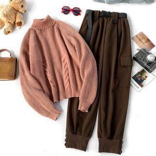 Turtleneck Sweater / Cargo Pants