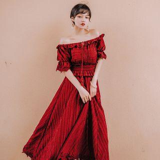 Off-shoulder Short-sleeve A-line Maxi Dress