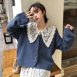 Lace Collared Blouse / Plain V-neck Cardigan