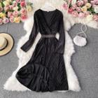 Rhinestone Stitch V-neck Long-sleeve Velvet Dress